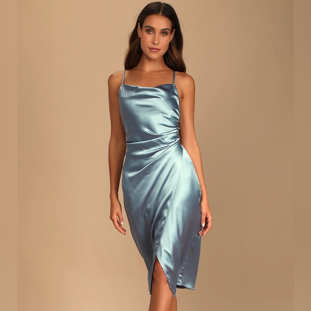 Lulu’s Satin Midi Dress